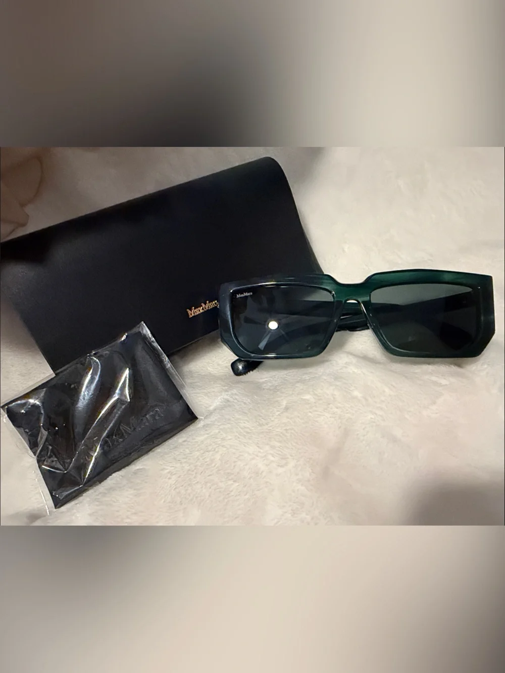 Max Mara GLIMPSE7 MM0126 Green Rectangular Sunglasses Case Cloth